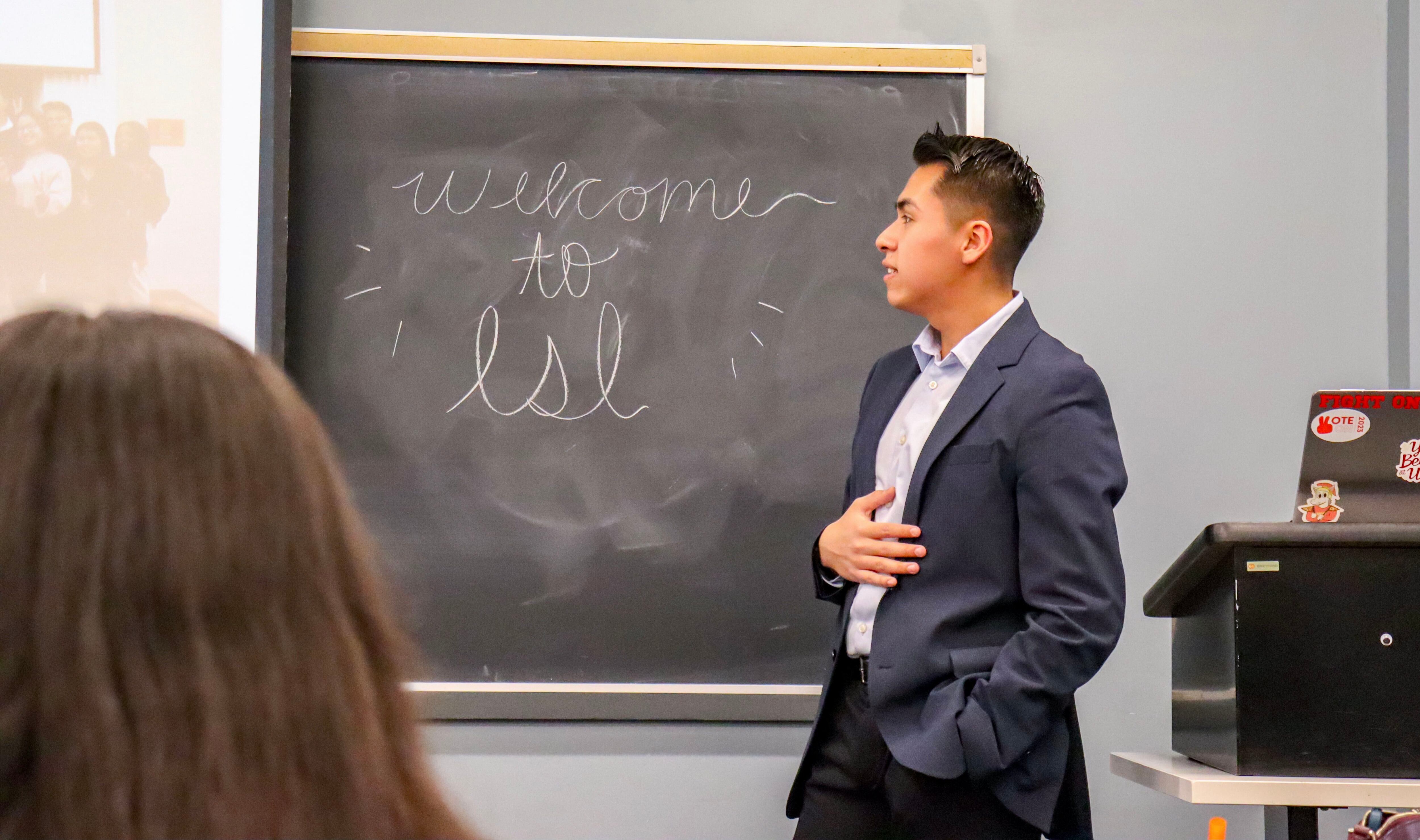 For the community, by the community: Latino Students in Law works to  provide resources for Latino students pursuing a law profession – Annenberg  Media